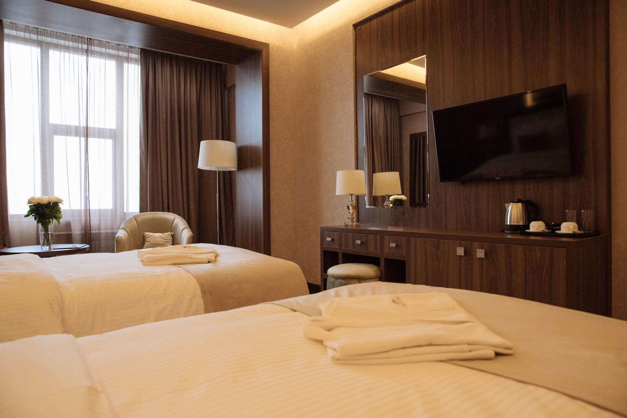 אלמטי Garden Park Inn מראה חיצוני תמונה
